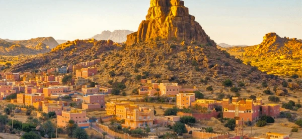 Rent a Camper Van in Morocco | Airport Transfers | Komplette Marokko-Rundreise mit Wohnmobil und 4×4 Geländewohnmobil (25–30 Tage volles Abenteuer) 4x4 Campervan
