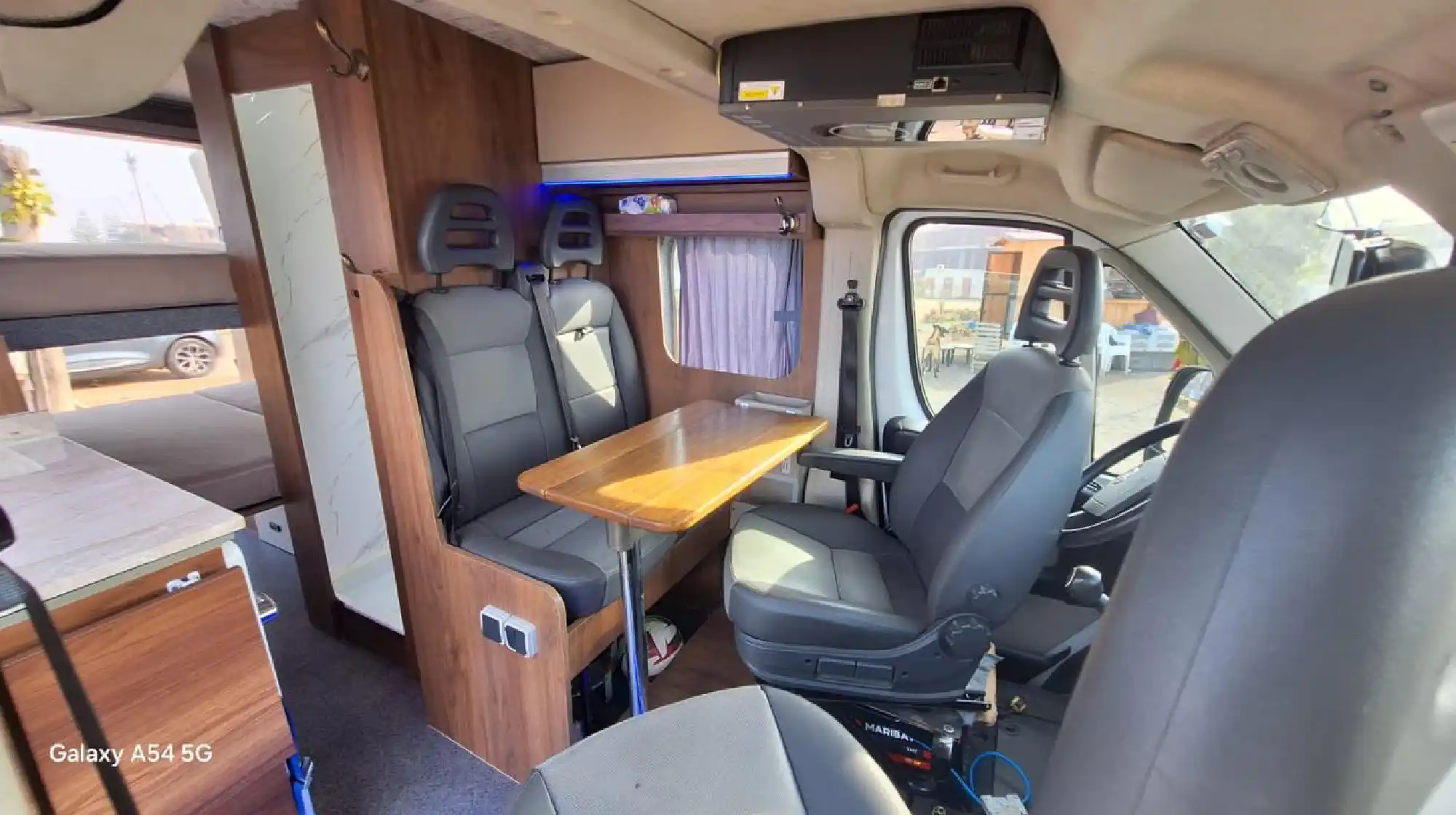 Rent a Camper Van in Morocco | Airport Transfers | Über Camping-car en voyage à travers les paysages majestueux du Maroc avec Camper Van Rentals Morocco