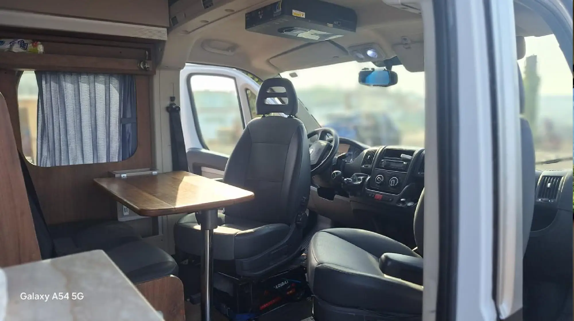 Rent a Camper Van in Morocco | Airport Transfers | Über Camping-car en voyage à travers les paysages majestueux du Maroc avec Camper Van Rentals Morocco
